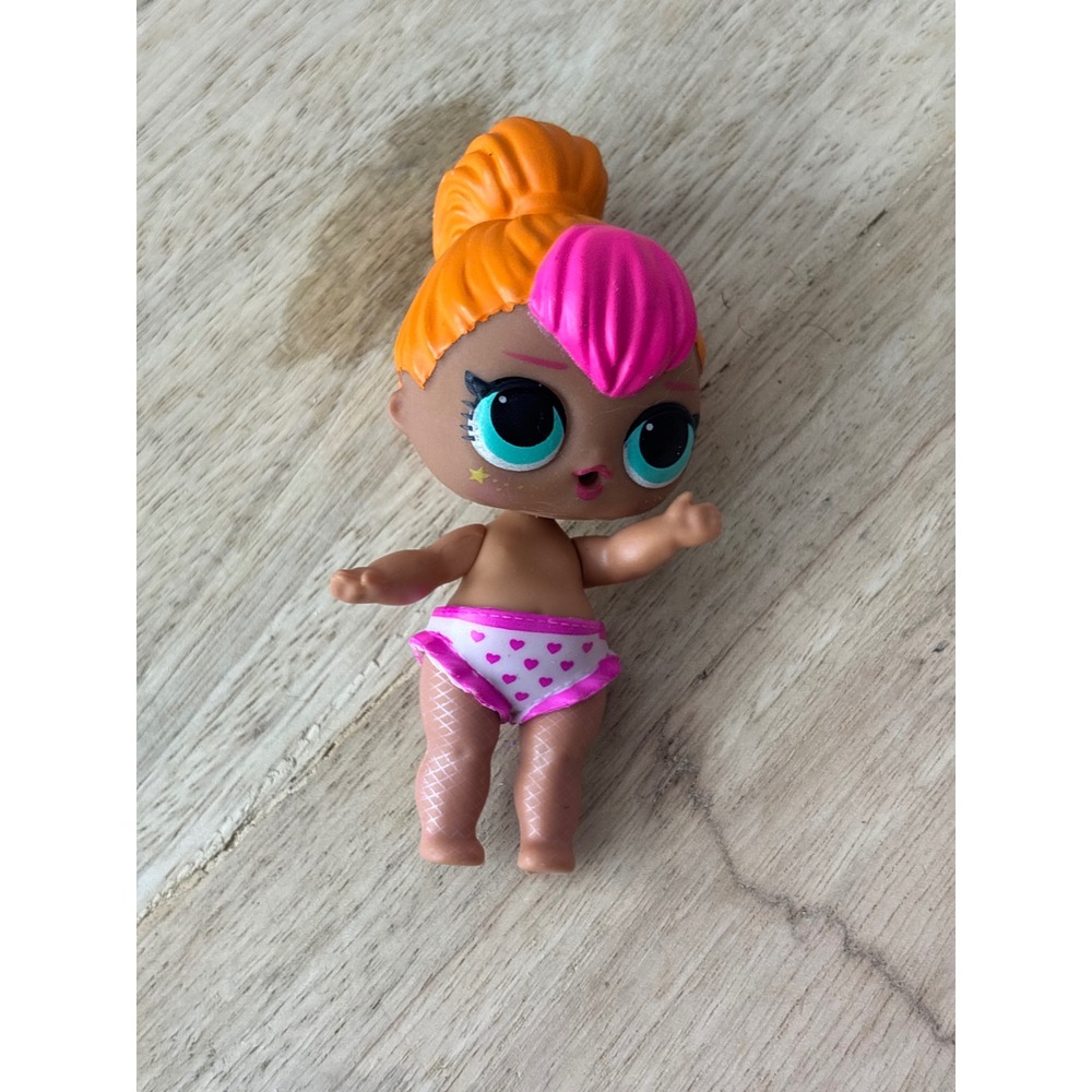 MGA Entertainment LOL Surprise Sis Cheer Doll Orange Pink Hair 34218WFE 3 Inch